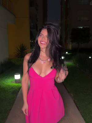 A post by @marianamiamorch on TikTok caption: Hay video nuevo en mi canal de YouTube! JAJAJAJAJ transformé a mi hermano en mi @Manuel Avila 