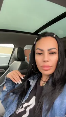 A post by @denyjasmy on TikTok caption: #5pasidebine♥️🍀♥️ 