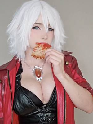 A post by @skyexxsummers on TikTok caption: My entire fyp rn #dante #devilmaycry #anime #cosplay #fyp 