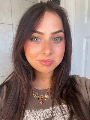 A post by @prettylilyliar on TikTok caption: adore me plz