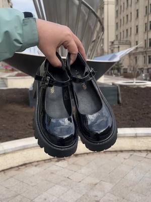 A post by @berdievgabinii on TikTok caption: #tiktokshop #springtok #shoes #womenshoes #maryjanesshoes 