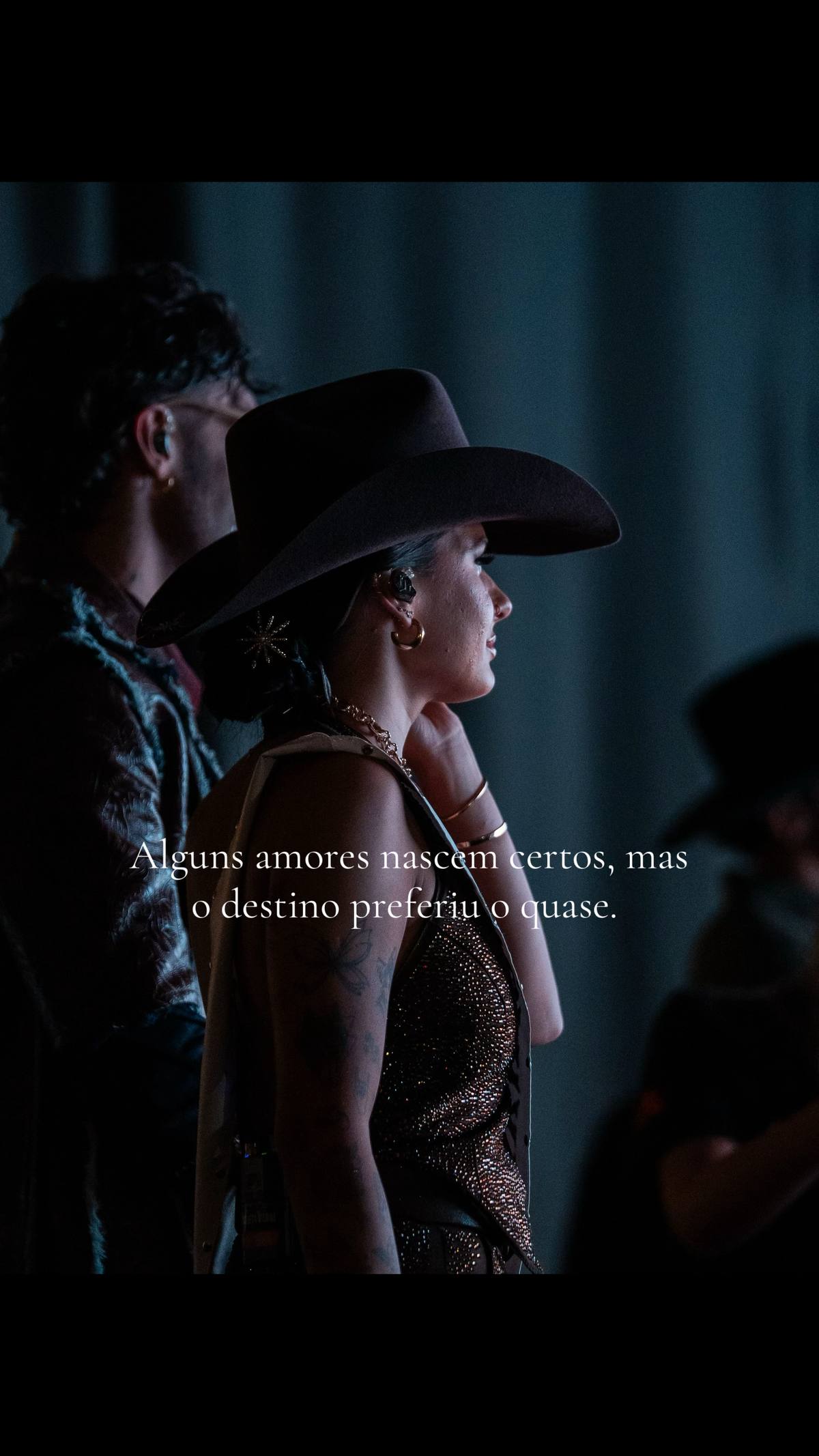 A post by @anacastelacantora on TikTok