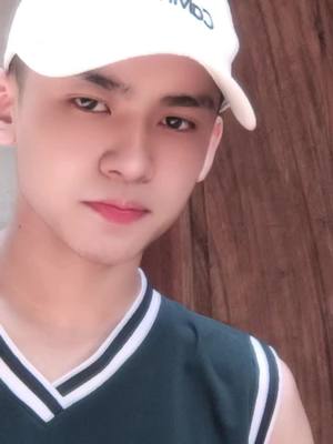 A post by @salkhantnyinyi on TikTok caption: ဟွန်းးးးးးး#tiktokmyanmar 