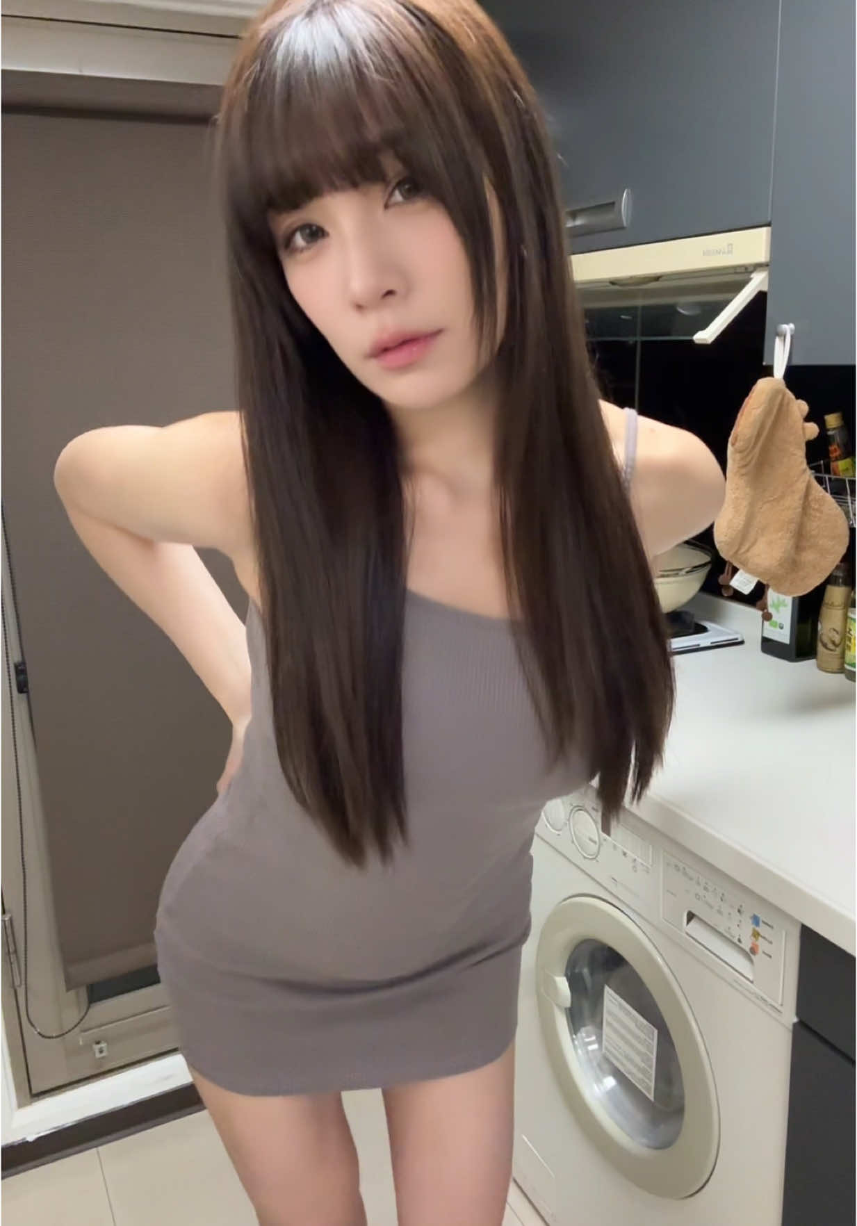A post by @miko000333 on TikTok caption: 性感不起來的我🤣#TikTok #我要上熱門 #我要上推荐 #不可以色色 #流量回來 #fyp #flypシ 