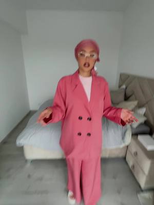 A post by @no_faceixyy on TikTok caption: #CapCut #devinelapersonne #fypシ゚ 