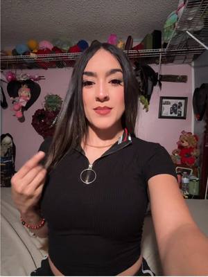 A post by @htx_michii713 on TikTok caption: #fyp #parati ✍🏼
