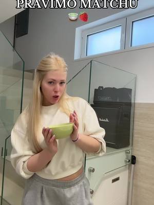 A post by @elena.stojcevski on TikTok caption: Hristos Vaskrese ♥️ Jedan lača mati za Uskrs ! #fyp #foryoupage 