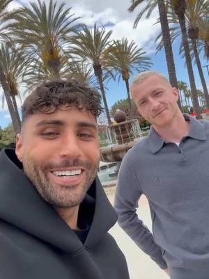 A post by @naderjindaouifussball on TikTok caption: Link in meiner Profi Bio ❤️
