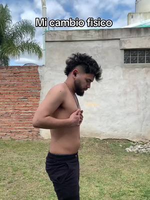 A post by @lucasvarelafails on TikTok caption: Lo envidiosos diran que es mentira 🤣#humor #parati 