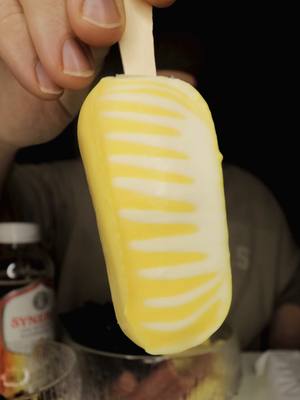 A post by @mukbangmaxwell on TikTok caption: Munchy Muk #munchies #mukbang #asmr #eatingshow 