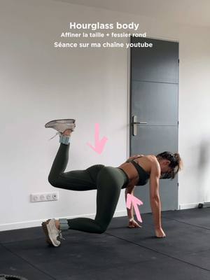 A post by @karolinerobestrong on TikTok caption: Hourglass body : taille fine - pump fessiers La séance est dispo sur ma chaîne ! #hourglassbody #corpsensabiler #affinerlataille #taillefine #ventreplat