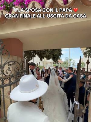 A post by @joysaxlive on TikTok caption: Vuoi vedere la Prima parte? Vai al video successivo👇🏻 SPOSA E PAPÀ - Gran finale all’uscita da casa. Special Guest Joy Sax Available worldwide🌎 Disponibile in tutta Italia🇮🇹  Based in Calabria - Italy🇮🇹 #joysax #hallelujah #saxophone #saxophone🎷 #weddinghome #wedding #weddingday #bride #sposa