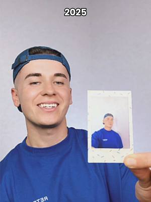 A post by @twinsstylee on TikTok caption: Odpowiadanie użytkownikowi @MATE From Grandpa to Teenager – Age Transformation! 🧓🏻🧑🏻 HERE is the result 🤍 Jak oceniacie rezultat? 
