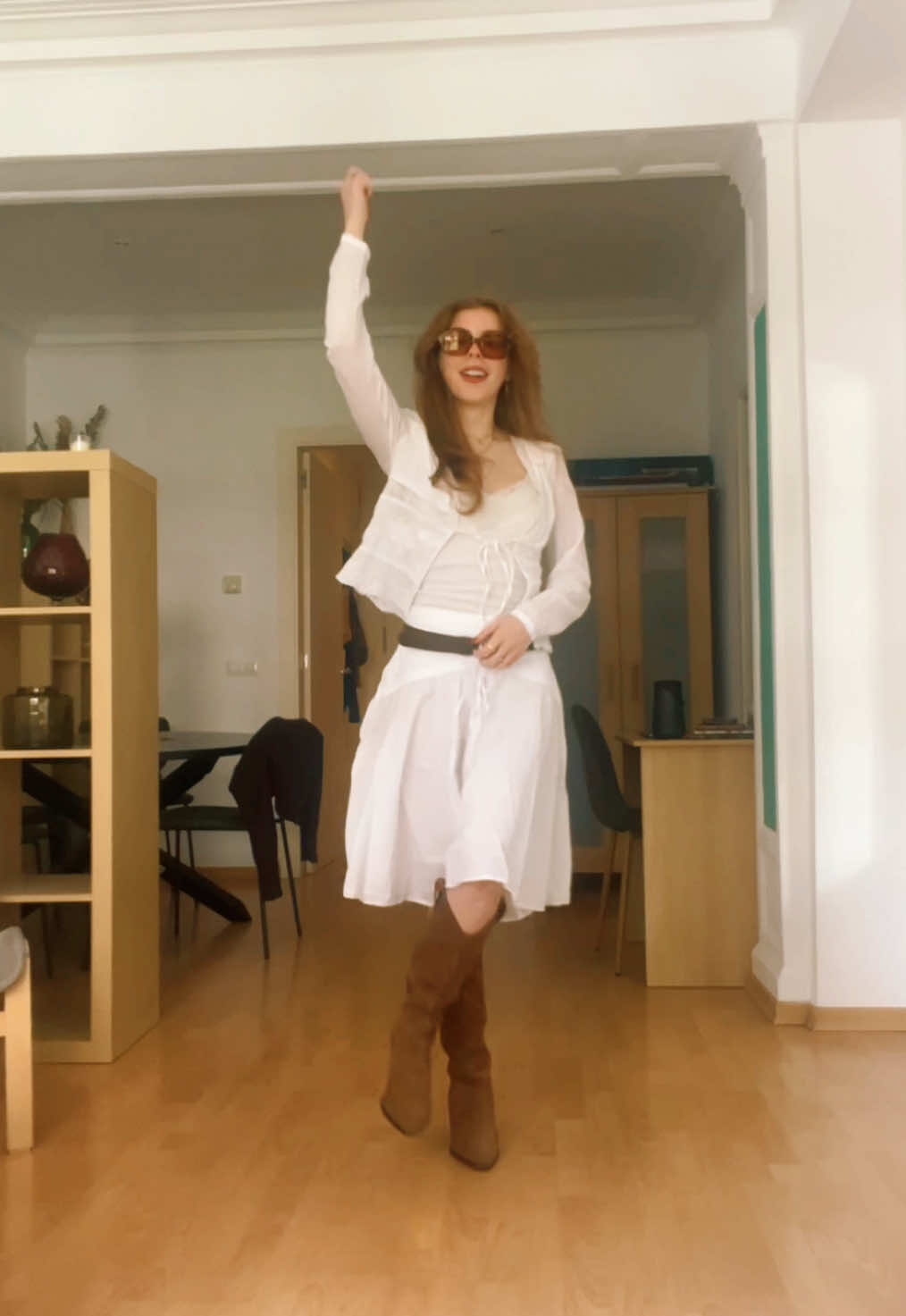 A post by @ameliagething on TikTok caption: #country 👢 