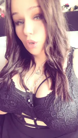 A post by @vanniz_official on TikTok