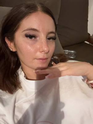 A post by @_lineette on TikTok caption: @paalmcosmetics incroyable 