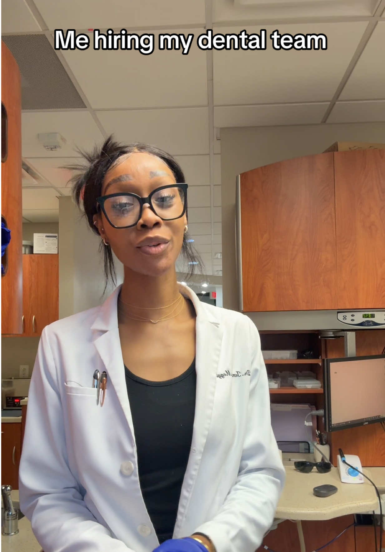 A post by @temmiemeggs on TikTok caption: Hiring another front desk and dental assistant , we only like good vibes at the office what can i say #fyp #dentaltiktoks #trending 