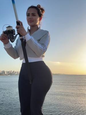 A post by @melekazad on TikTok caption: Sizce kaç balık tuttum😂