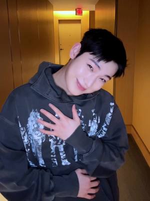 A post by @enhypen on TikTok caption: Smile☺️ #SUNOO #ENHYPEN