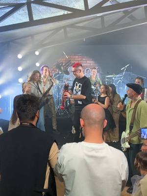 A post by @kobyakov_vlad on TikTok caption: 😅😅 трубач! 