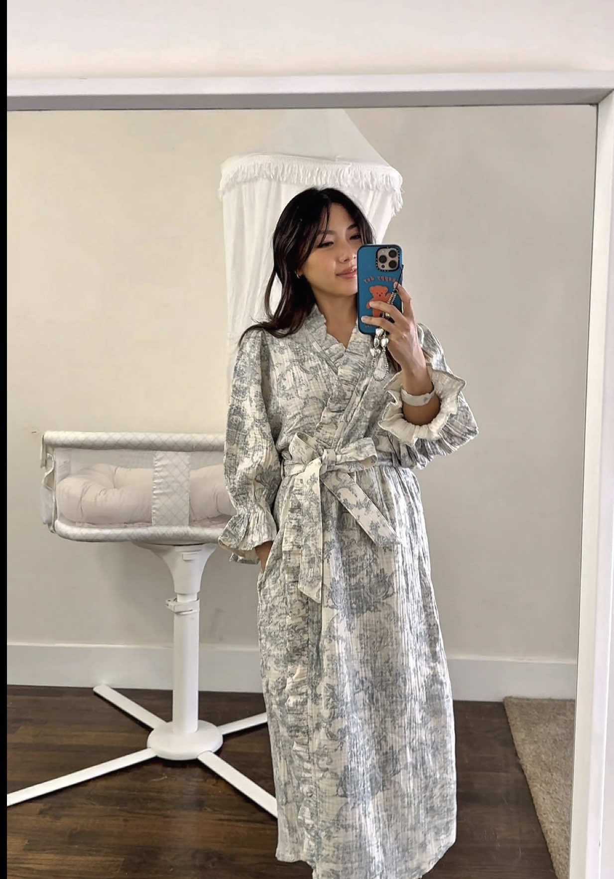 A post by @lovemicorazon on TikTok caption: Got a much needed postpartum massage at my own house 🤍 It helped me with the swelling from pregnancy and childbirth and also helped with faster recovery. It was so convenient to get it at my place especially when you don’t have time when caring for your baby. Would you schedule one for yourself or for your loved ones?😉 #postpartumjourney #postpartumrecovery 