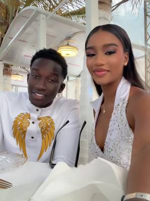A post by @latzodoze11 on TikTok caption: @✨🤍𝒬𝒰𝐸𝐸𝒩_𝑅𝐼𝐿𝒜🤍✨ foum fété ?