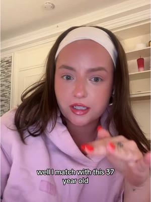 A post by @sheislivi on TikTok caption: I just find it weird #datingstorytime 