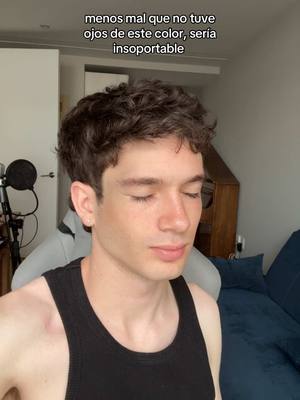 A post by @leonleiden on TikTok caption: menos mal