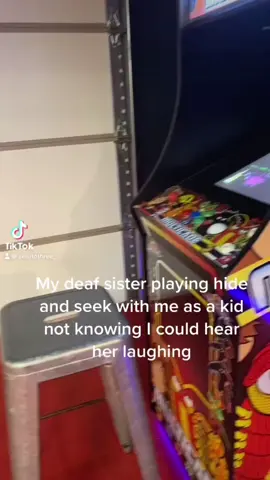 A post by @zerotothree_ on TikTok caption: #fyp #deaftok #deaftiktok #deafcommunity 