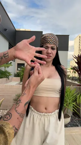 A post by @elmagodelsombrero on TikTok