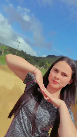 A post by @losmercury92796 on TikTok caption: Con la colima🔥🔥 @Chiliwilyy 🐣 @Nery Mercao @Wiluka 🦔 