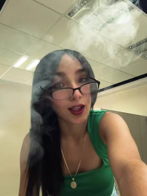 A post by @alexaramirez73 on TikTok caption: Vas a caer😘#fyp #viral_video #paratiiiiiiiiiiiiiiiiiiiiiiiiiiiiiii #fypシ゚viral #fyppppppppppppppppppppppp 