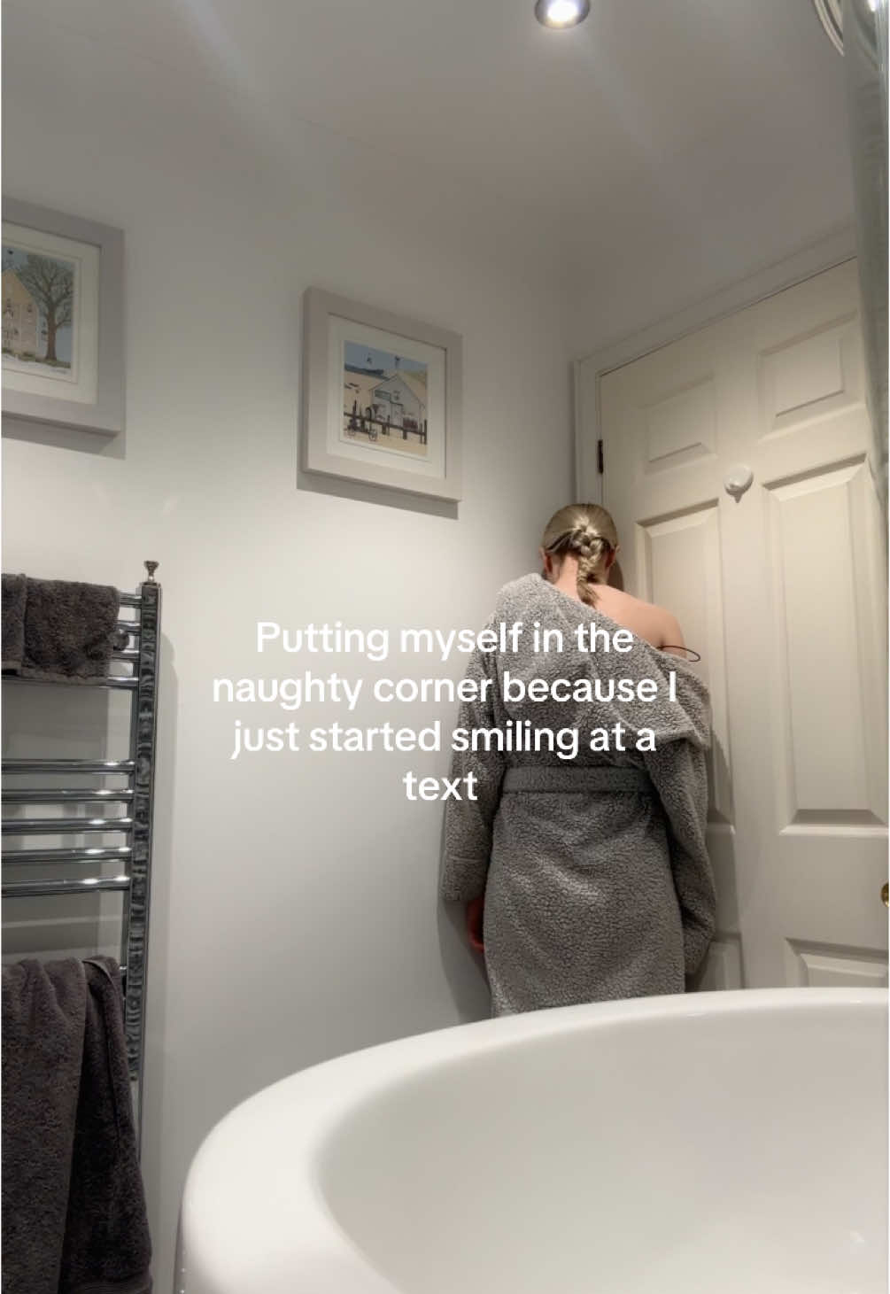 A post by @lozwilliamss on TikTok caption: What is this behaviour 