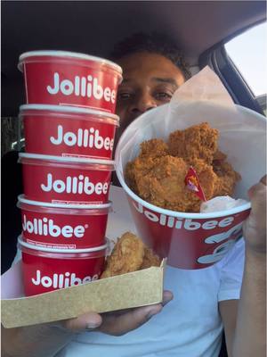 A post by @shawnfoodreviews7 on TikTok caption: 8-piece secured…and yeah, i baptized every piece in that gravy🐔🍗 #jolliebee #jollibeetiktok #friedchicken #eating #mukbang #asmr #fyp 