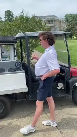 A post by @elliott__hayes.us on TikTok caption: #skit #golf