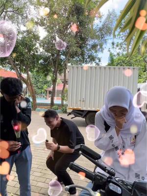 A post by @ilalwardani on TikTok caption: Met malem mblo😘
