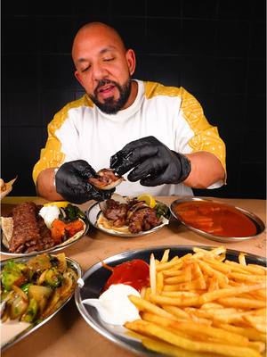 A post by @hussain.sallam on TikTok caption: ‎الشرقي في جزار 🥩 . @JAZZAR  . ‎‏#سحس #مطاعم #اعلان #اكل #جدة #S7S #WhereToEat 