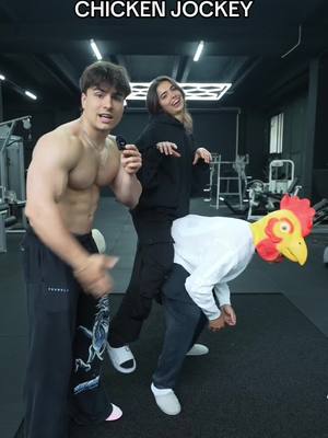 A post by @uncledannylifts on TikTok caption: DROP DI @YOUNGLA FUORI DOMANI ALLE 21:00 CODICE “DANNY” x il 22% di sconto👌👌👌