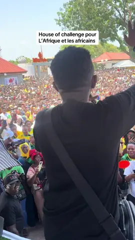 A post by @houseofchallenge on TikTok caption: Merci au Togo pour avoir été aussi chaleureux 🇹🇬❤️