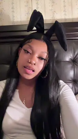 A post by @biigdrezzy29 on TikTok caption: -:@NC Bottle Bunnies we’re always looking for beauties come join the team 🐰💞 #fypシ #bottlegirl #bottlebunnies #bottlebunniesoftiktok 