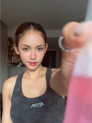 A post by @me_kansuda on TikTok caption: သောက်ပြီး အသားအရေထူးခြားသိသာမှုအပေးနိုင်ဆုံး Angel’s Secret Collagen😎🥳🥳ပိုက်ဆံကုန်ရကျိုးနပ်တဲ့ကော်လကျင်လို့ ဝယ်သူဆီကခနခနကြားရတဲ့ စကားပါရှင့်🤭🤭🌸အသားအရေကို သဘာဝအတိုင်းကြည်စိုစေတယ်🌸ရေဓာတ်ပြည့်စေတယ်🌸အရွယ်တင်နုပျိုစေတယ်တစ်ရက်တစ်ထုပ်ကို ပုံမှန်လေးသောက်ပေးပါရှင့်ရေရှည်သောက်ပေးခြင်းဖြင့် အသားအရေကောင်းသထက်ကောင်းလာမှာပါထိုင်း မြန်မာအိမ်ရောက်ငွေချေတွေပို့ပေးနေပါပြီ#angelssecretmyanmar  #ကော်လဂျင်  #AngelsSecretthailand #collagenplus #collagen #kansuda #meme #Kanyapa #NountAye  @KanKan @Nount Aye Daily @Angel's Secret 