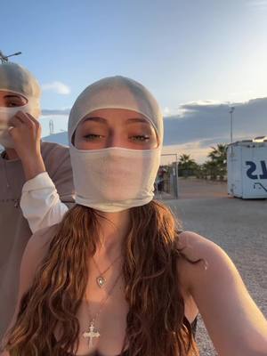A post by @jserpi on TikTok caption: GO KAAAAAART