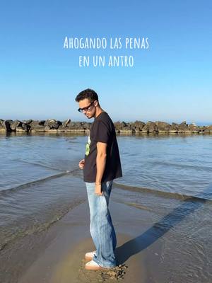 A post by @ruggero on TikTok caption: 24 de abril 