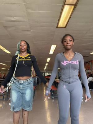 A post by @jissire_xarmen on TikTok caption: clothes from @aelfriceden_official check for their spring sale Dc:@cart  #jissire_xarmen #nyc ##blowthisup #dance #fypシ #dancechallenge #tripout #viralpost 