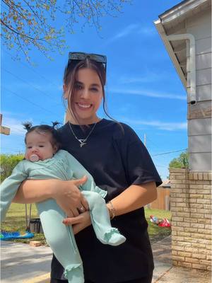 A post by @karladelatorre97 on TikTok caption: No le digan a @Mireya de la Torre que hice este tend con Cata 🤫