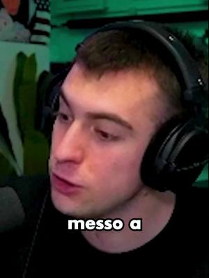 A post by @lollolacustre on TikTok caption: schedule I potrebbe essere il gioco dell'estate, dopo minecraft ovviamente