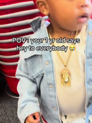 A post by @mia.ariannaa on TikTok caption: 🥹💕  #fyp #MaestriDelPov #azai #viral #toddlermom 