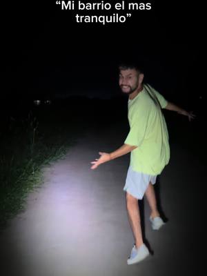 A post by @lucasvarelaaaa on TikTok caption: Jajajajaja re tranqui🤣❌#humor #comedia #parati @Marcos Mendoza956 