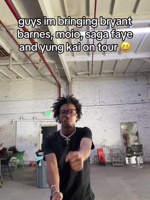A post by @d4vdd on TikTok caption: GET TICKETS IN MY BIO THIS TOUR IS STACKEDDD 😫 #d4vd #invincible 