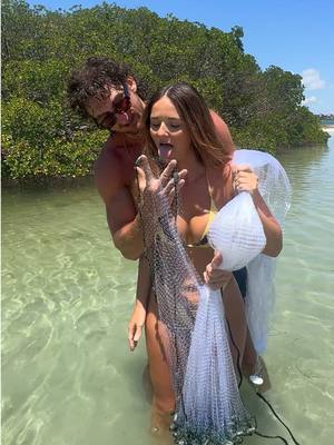 A post by @tooturnttony on TikTok caption: we both got snacks 🍋